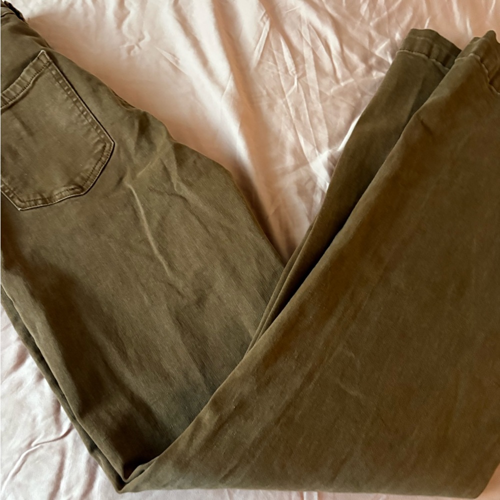 Q2 Kids Olive Jeans